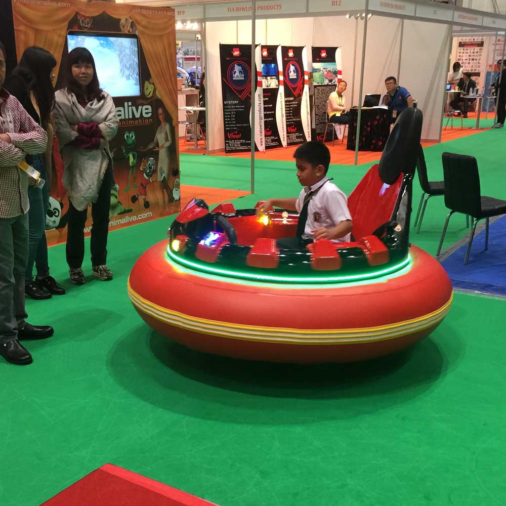 Amusement park bumper car